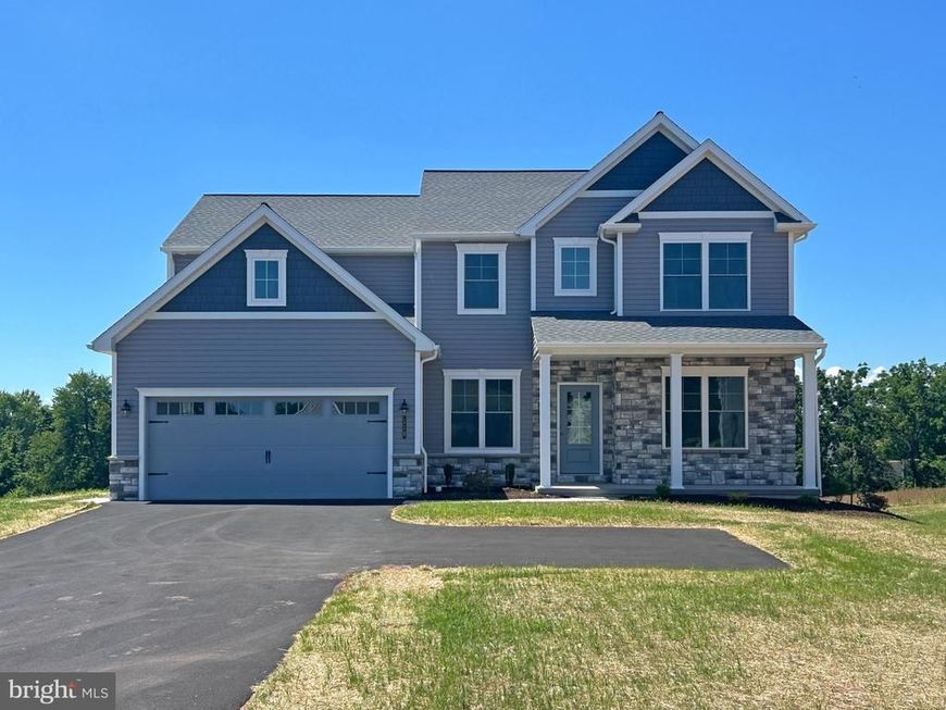 118 Foxglove Drive, Middletown, PA 17057 Main Photo