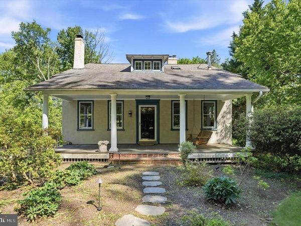 1054 CROTON ROAD, WAYNE, PA 19087