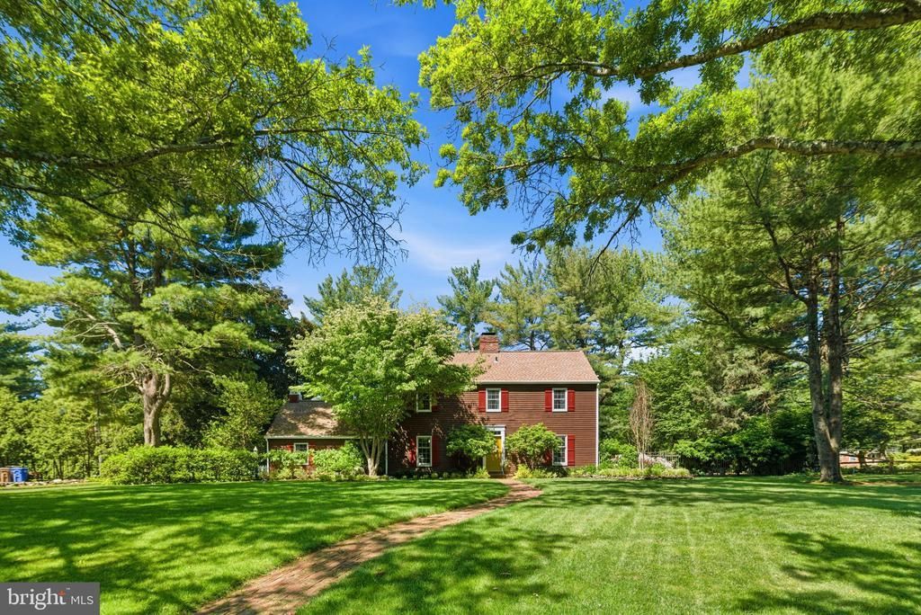 3 Lookout Lane , Washington Crossing, PA 18977 Main Photo