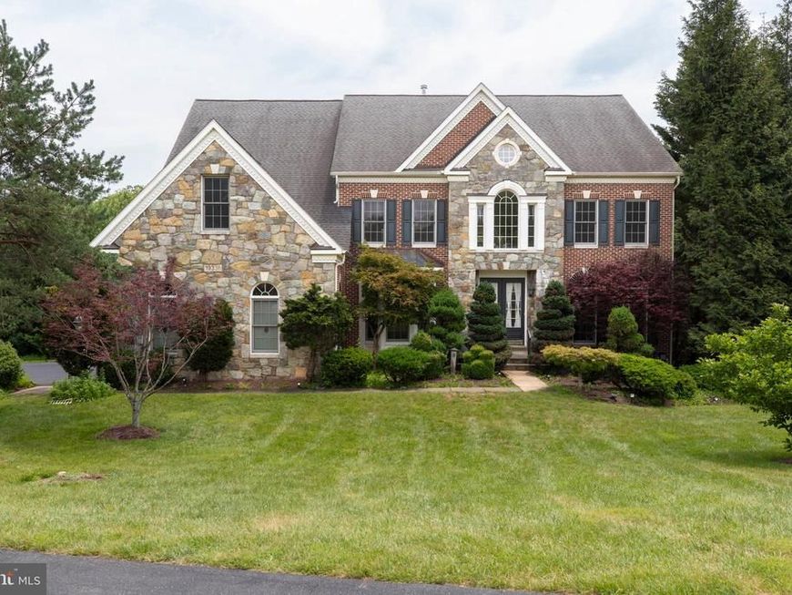 19336 Cypress Hill Way, Gaithersburg, MD 20879 Main Photo