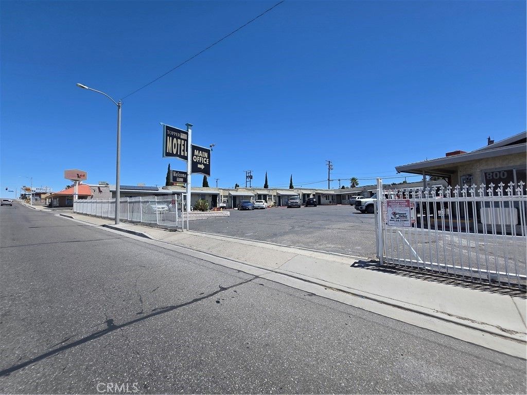 800 W Main Street , Barstow, CA 92311 Main Photo