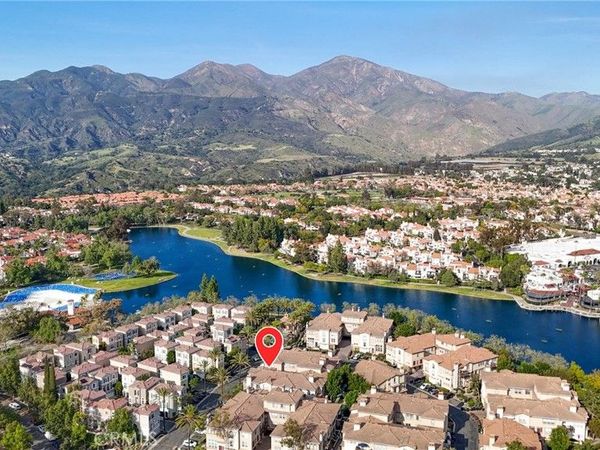 12 Montana Del Lago Drive , Unit 168, Rancho Santa Margarita, CA 92688