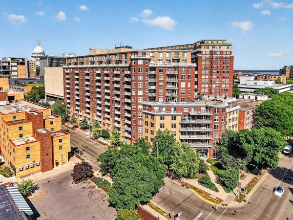 333 W Mifflin Street, Unit 2120, Madison, WI 53703