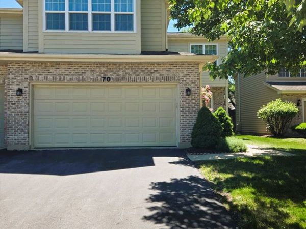 70 Townsend Circle , Naperville, IL 60565