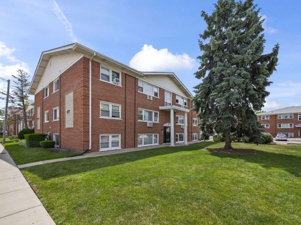 10121 Hartford Court , Unit 1B, Schiller Park, IL 60176