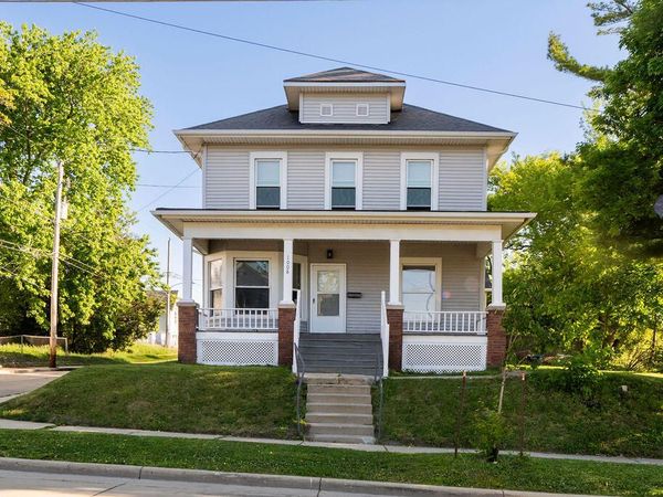 1008 11th St, Racine, WI 53403