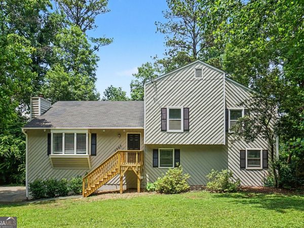 3985 Lookout Point Drive, Marietta, GA 30066