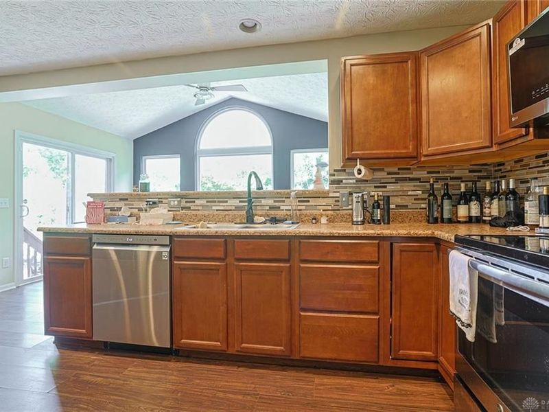 2032 Bridgewater Lane, Monroe, OH 45050 Photo 11