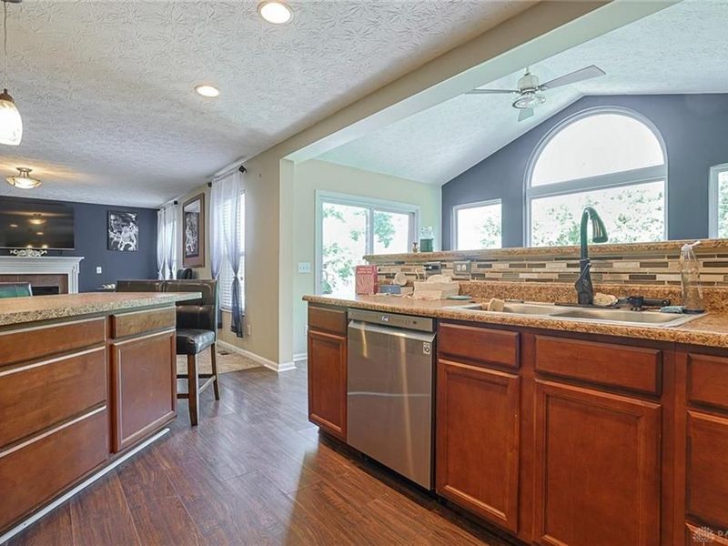 2032 Bridgewater Lane, Monroe, OH 45050 Photo 13