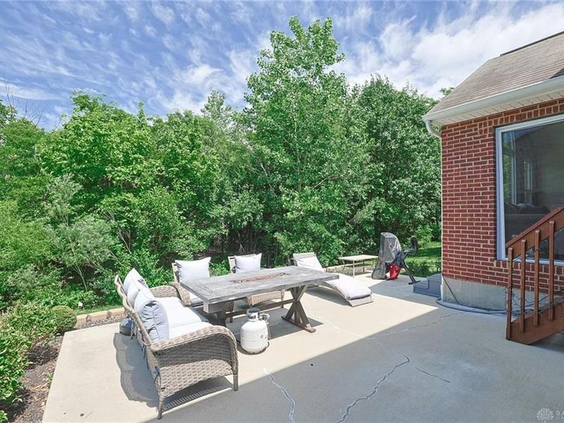 2032 Bridgewater Lane, Monroe, OH 45050 Photo 4