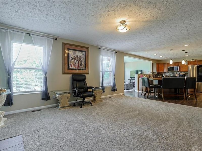 2032 Bridgewater Lane, Monroe, OH 45050 Photo 6