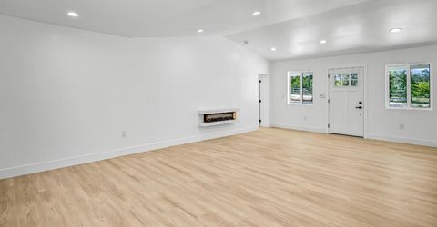 9261 Golden Gate Ave, Orangevale, CA 95662 Photo
