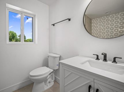 9261 Golden Gate Ave, Orangevale, CA 95662 Photo