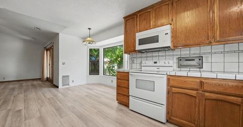 20100 Apple Dr, Lockeford, CA 95237 Photo