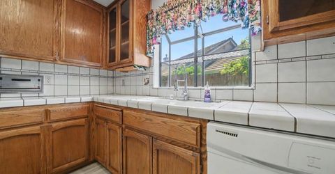 20100 Apple Dr, Lockeford, CA 95237 Photo
