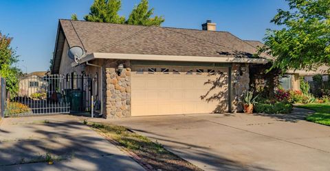 20100 Apple Dr, Lockeford, CA 95237 Photo