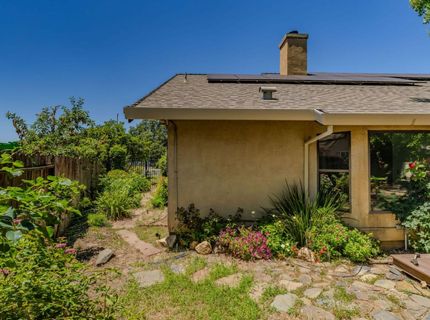 20100 Apple Dr, Lockeford, CA 95237 Photo