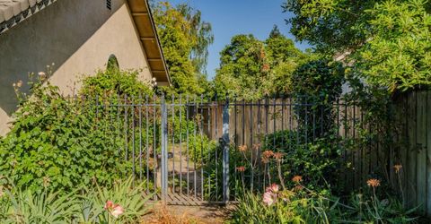 20100 Apple Dr, Lockeford, CA 95237 Photo