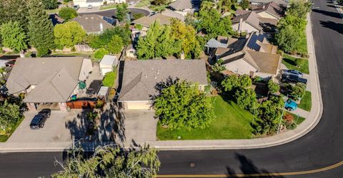 20100 Apple Dr, Lockeford, CA 95237 Photo