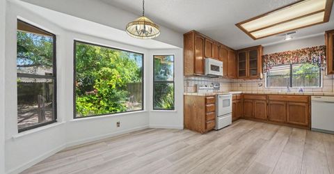 20100 Apple Dr, Lockeford, CA 95237 Photo