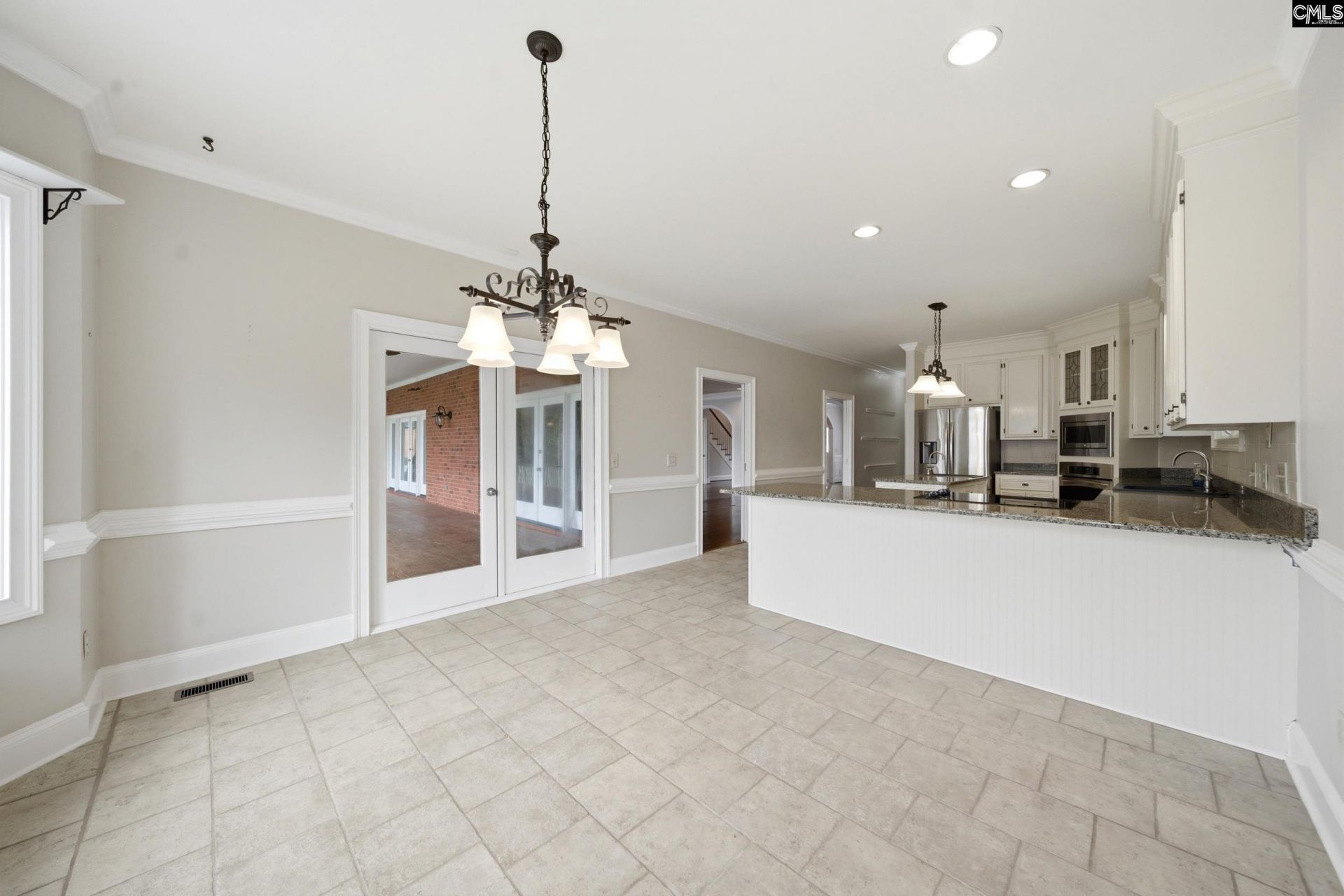 304 Racket Road Photo 23