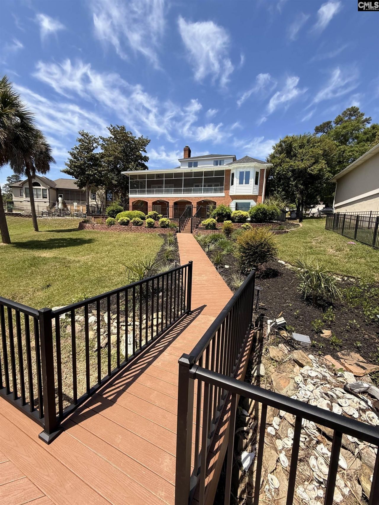 304 Racket Road Photo 56