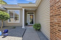 1215 Loblolly Ln. photo 4