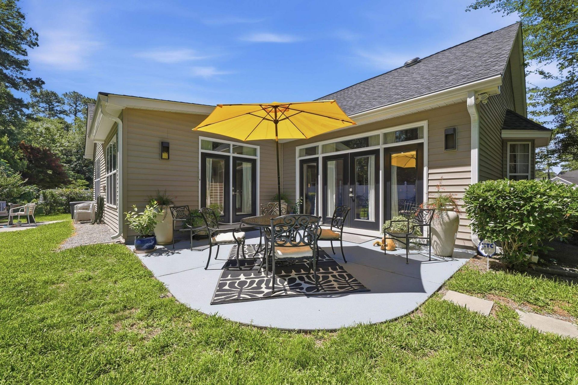 1215 Loblolly Ln. Photo 37