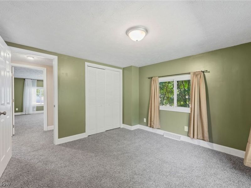 815 E Cassell Avenue, Barberton, OH 44203 Photo 23