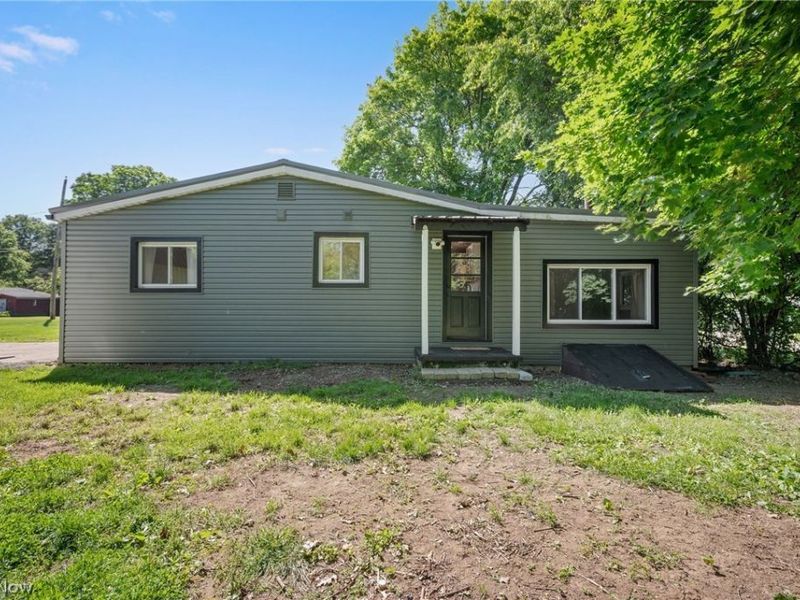 815 E Cassell Avenue, Barberton, OH 44203 Photo 30