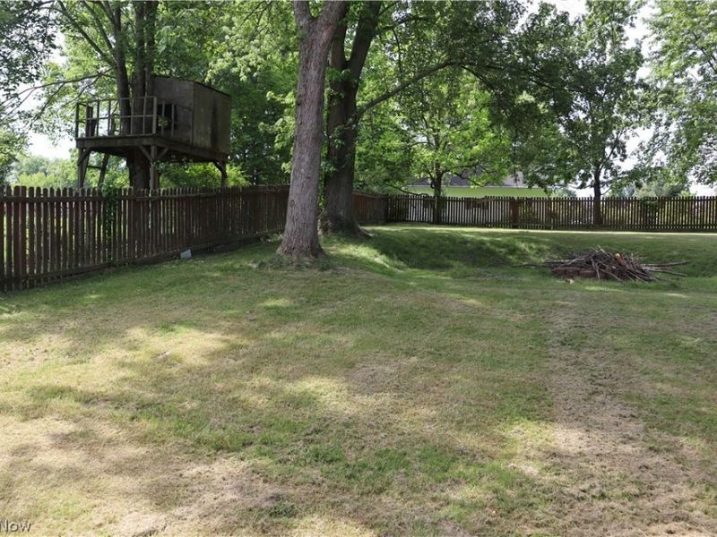 812 Blackfeet Trail , Macedonia, OH 44056 Photo 23