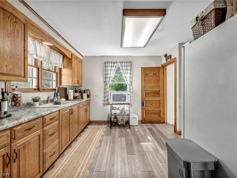 9598 Quarry Road , South Amherst, OH 44001 Photo 10