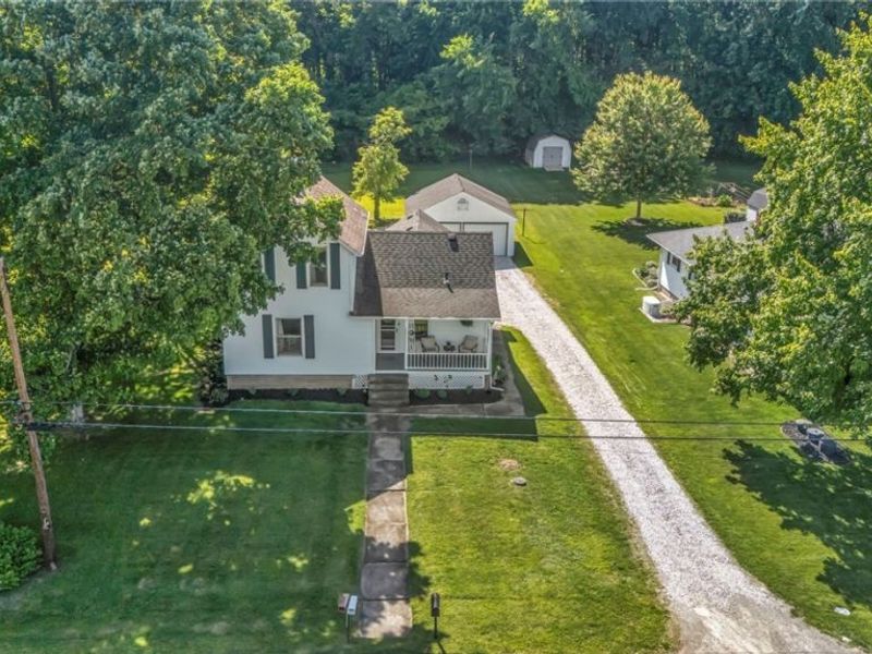 9598 Quarry Road , South Amherst, OH 44001 Photo 3