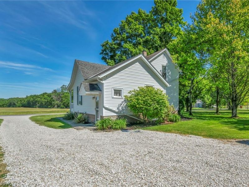 9598 Quarry Road , South Amherst, OH 44001 Photo 7