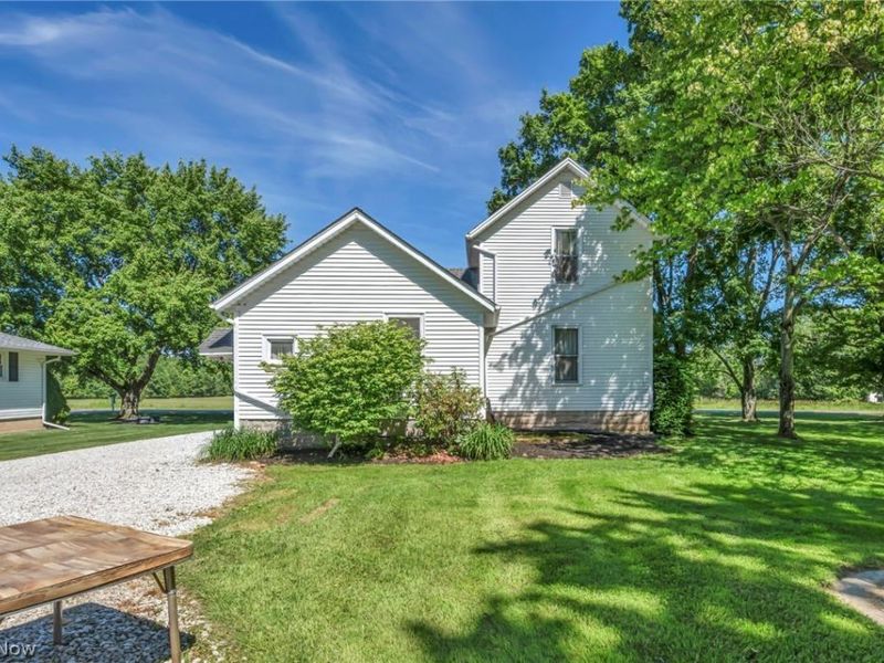 9598 Quarry Road , South Amherst, OH 44001 Photo 9