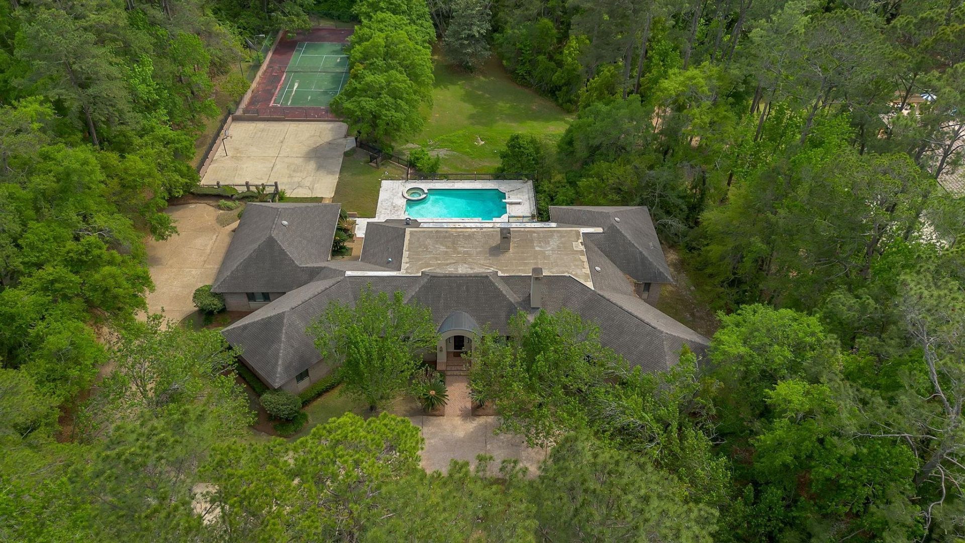 3908 Bobbin Brook Circle, Tallahassee, FL 32312 Photo