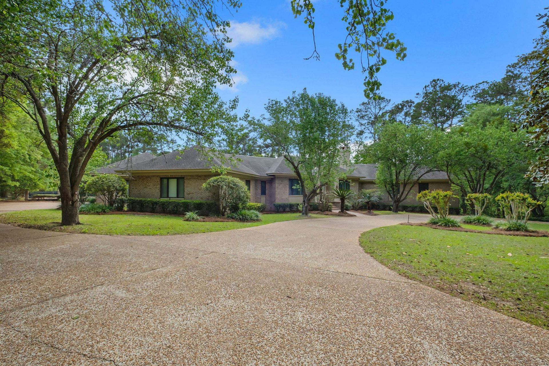 3908 Bobbin Brook Circle, Tallahassee, FL 32312 Photo