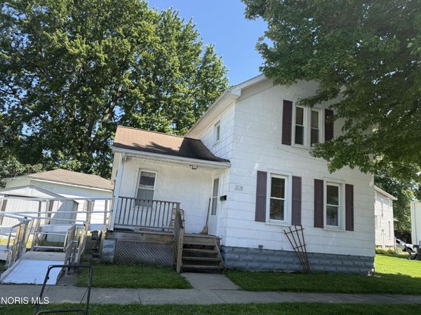 315 Jackson Street , Fremont, OH 43420