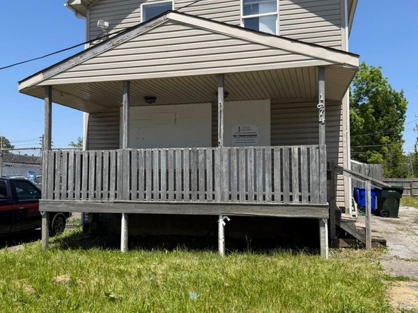 1674 E Hudson Street , Columbus, OH 43211