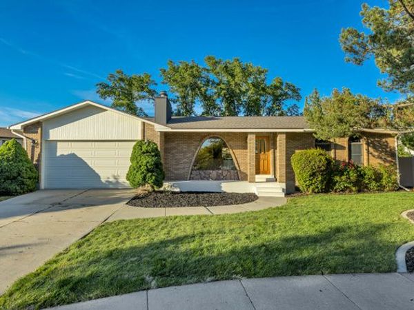 10743 S 930 E, Sandy, UT 84092