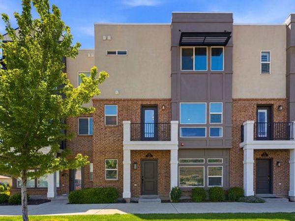 22 N 1100 W, Farmington, UT 84025