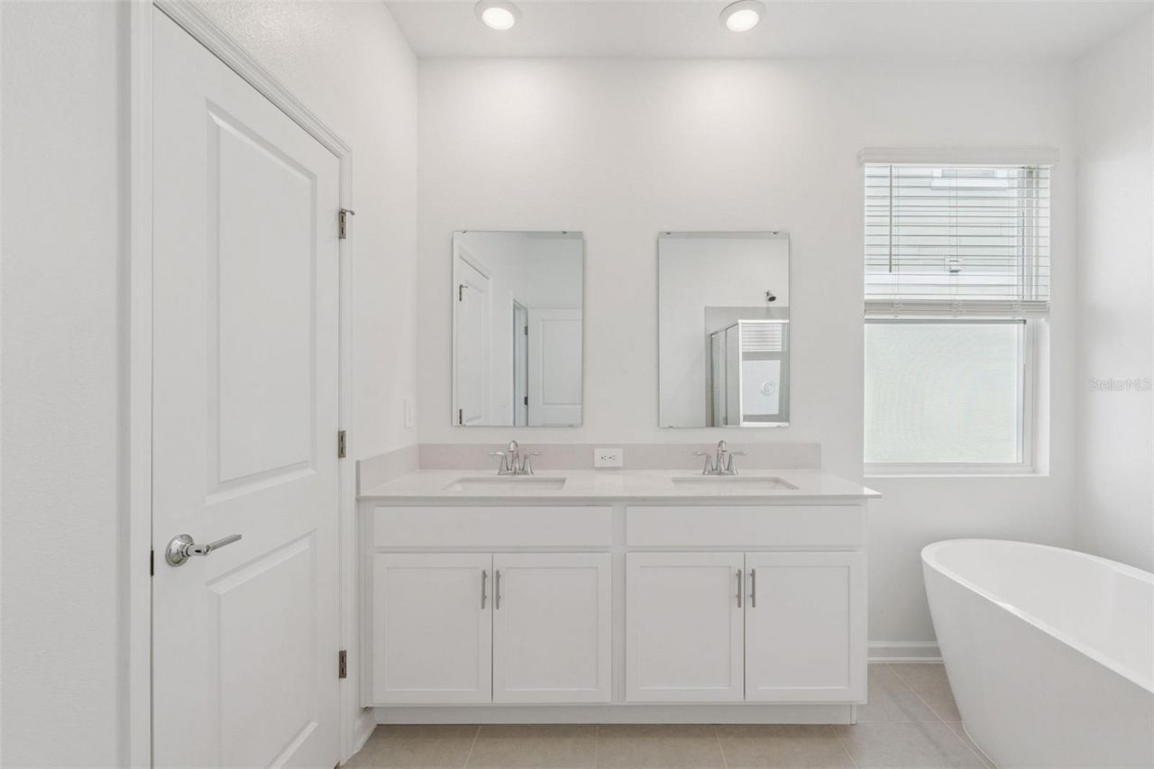 1672 Rider Rain Lane , Apopka, FL 32703 Photo