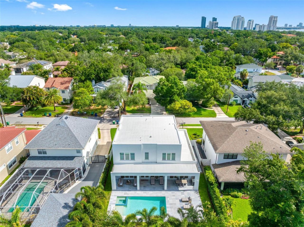 3208 W Lawn Avenue, Tampa, FL 33611 Photo