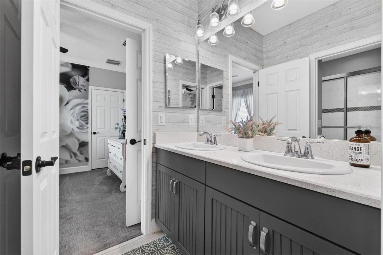 5636 Maidenstone Way , Palmetto, FL 34221 Photo