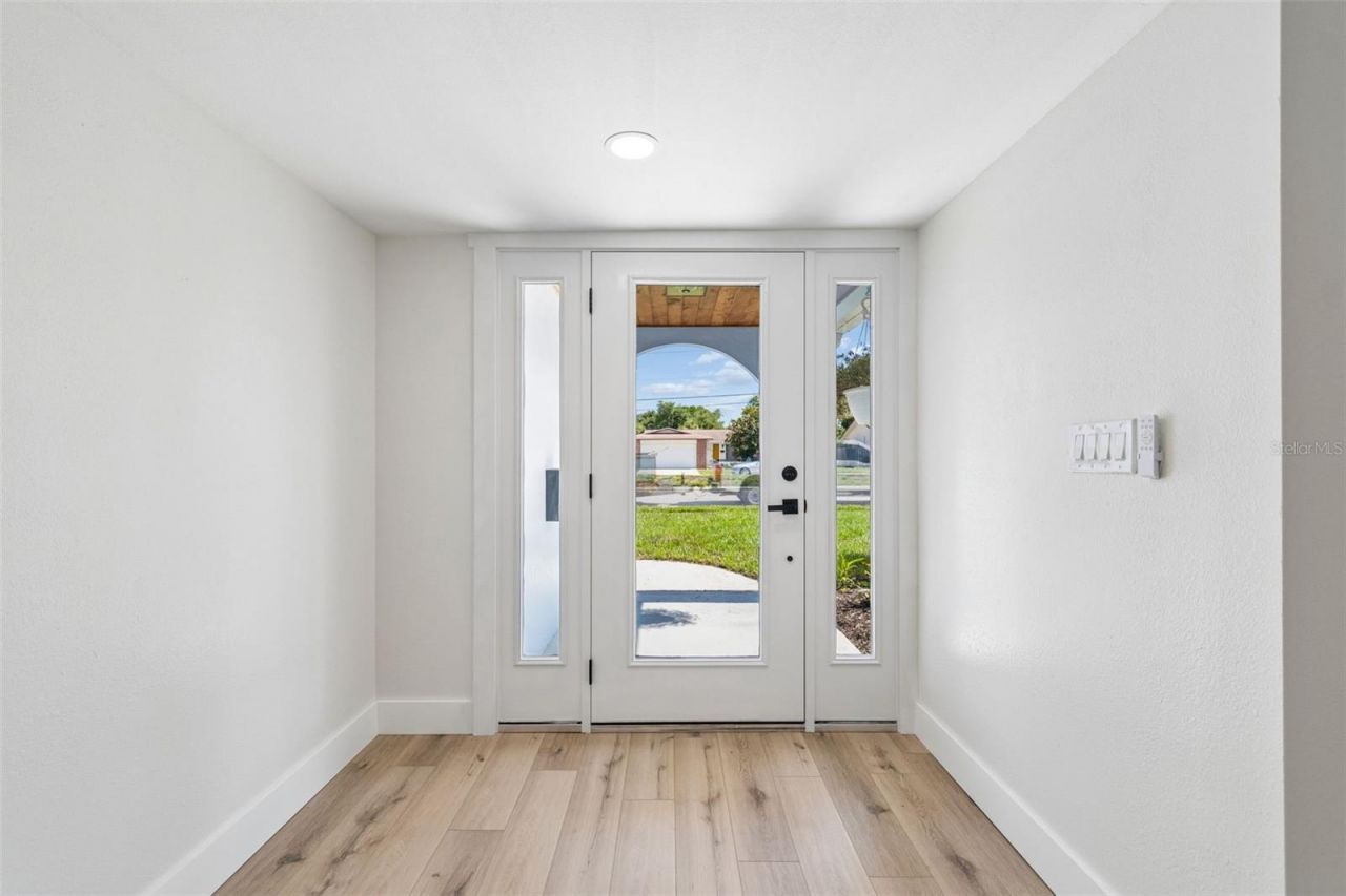 1101 54th Avenue S, Saint Petersburg, FL 33705 Photo