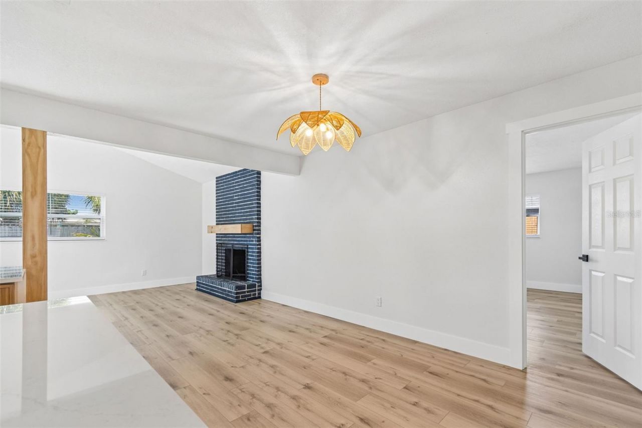 1101 54th Avenue S, Saint Petersburg, FL 33705 Photo