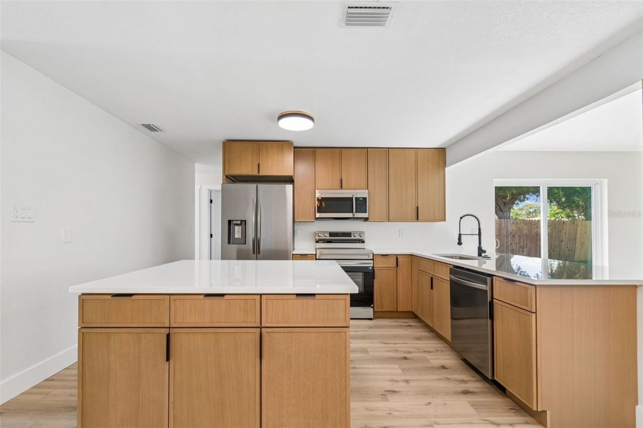 1101 54th Avenue S, Saint Petersburg, FL 33705 Photo