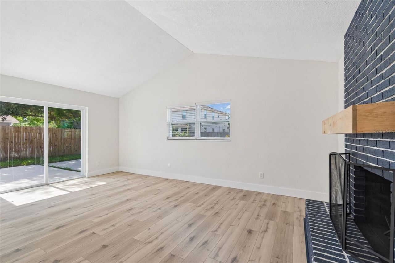 1101 54th Avenue S, Saint Petersburg, FL 33705 Photo