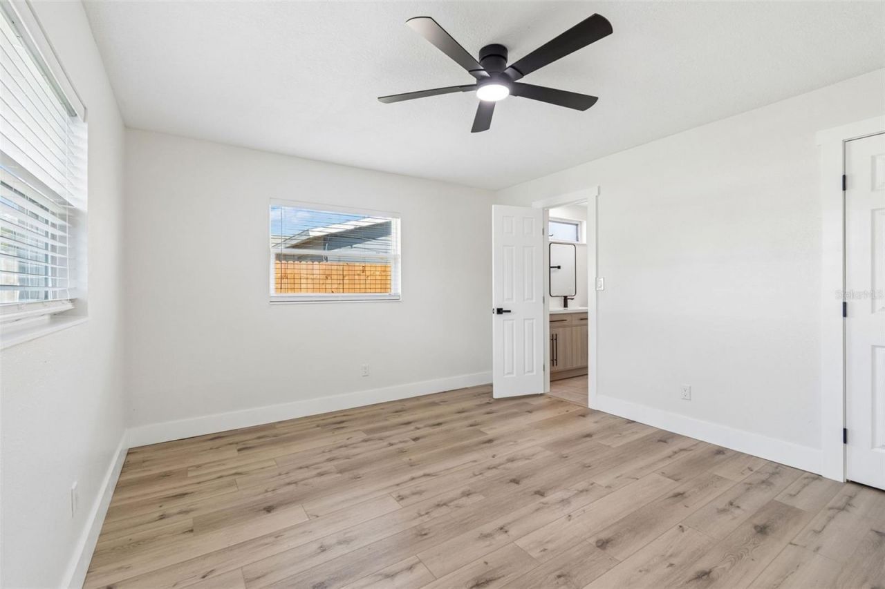1101 54th Avenue S, Saint Petersburg, FL 33705 Photo