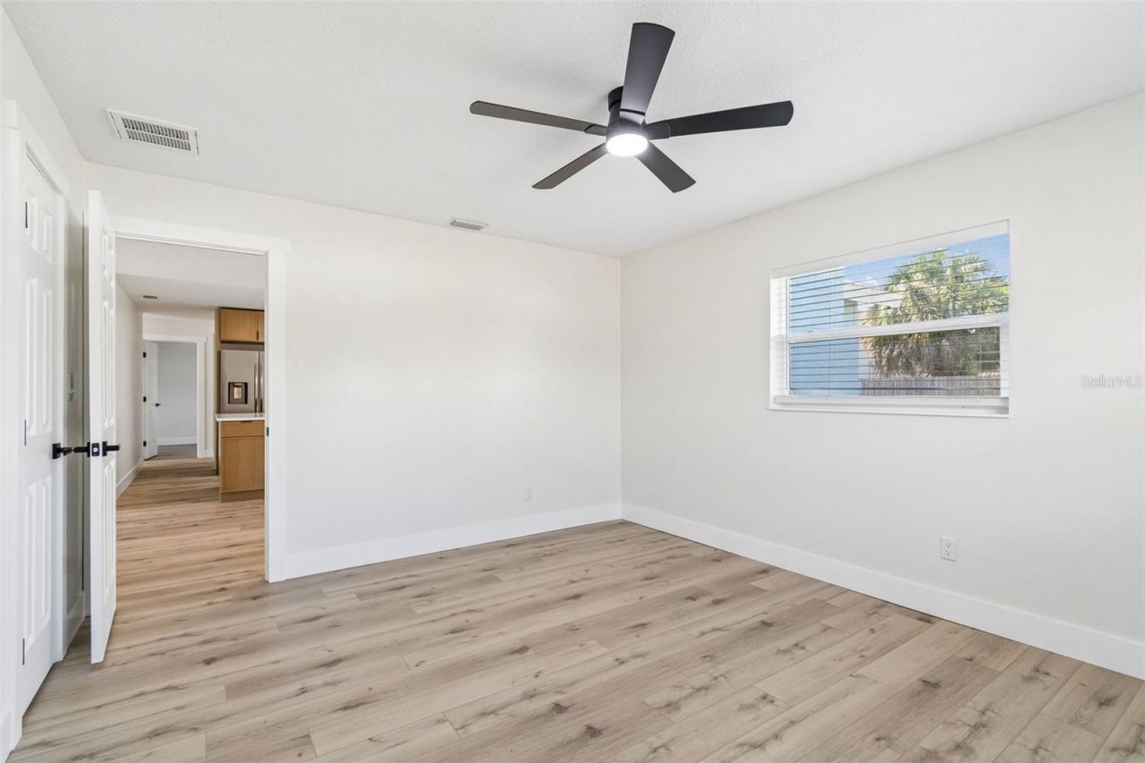 1101 54th Avenue S, Saint Petersburg, FL 33705 Photo